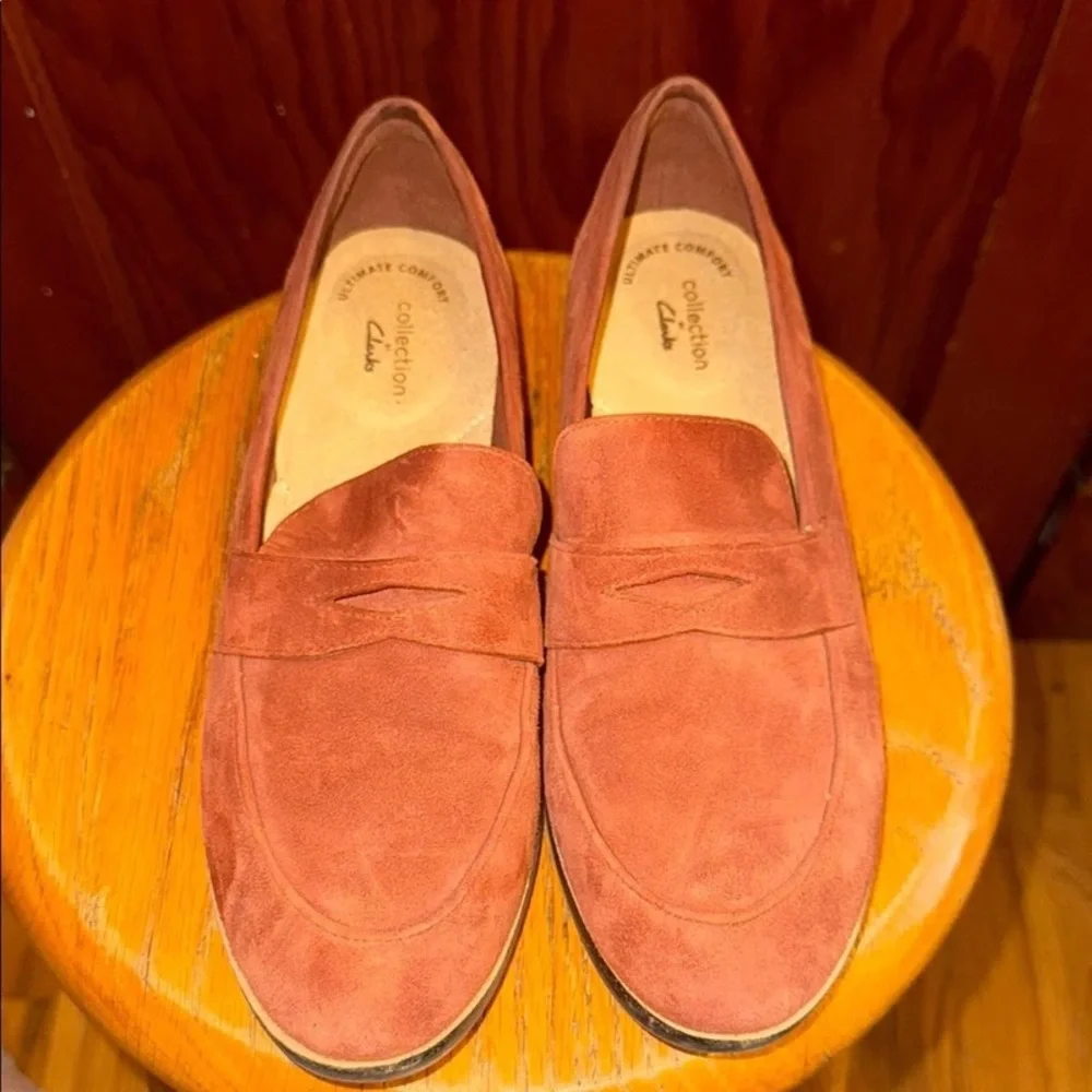 Clarks Men’s Rust Suede Slip-On Loafers